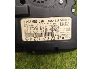 Přístrojová deska Mercedes-Benz S W221 2008 A2215400011, 0263650060