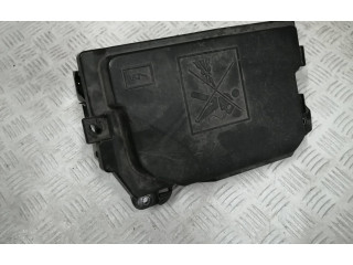 Pojistková skříňka 284B07753R, 284B07078R Renault Captur II 2021