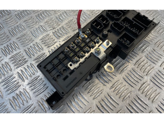 Блок предохранителей 8678449, 518827019   Volvo XC90    