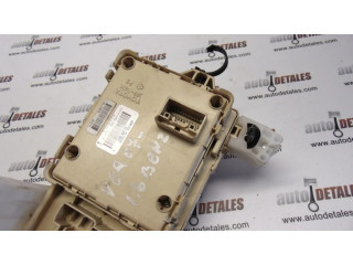 Блок предохранителей 89221-0F010 Toyota Corolla Verso E121