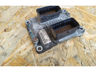 Блок управления двигателем ECU