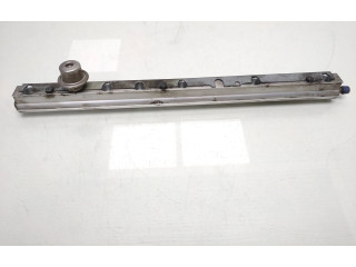 Топливная рампа 9202710, 1212146 Volvo XC70 для двигателя B 5244 T3