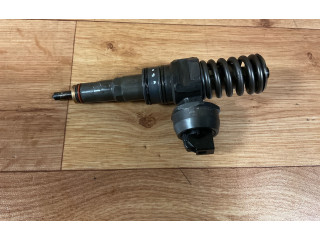 Vstřikovač 038130073BN   Volkswagen Caddy     