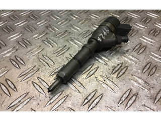 Форсунка 9635196580    Peugeot 306   