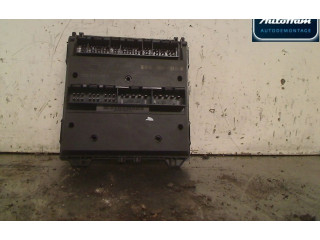 Блок предохранителей 6Q2937049B, 6Q2937049B Volkswagen Polo