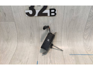 Моторчик стеклоочистителя 9154528    Volvo S80