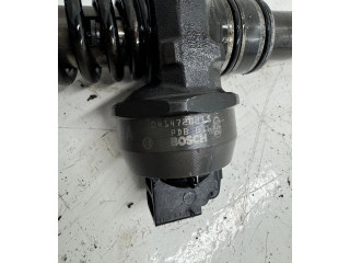 Комплект форсунок 038130073AG, 0414720215    Volkswagen Touran I  BKC 