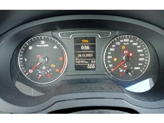 Панель приборов 8U0920930E Audi Q3 8U