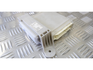   Pojistková skříňka 8267030340   Lexus GS 250 350 300H 450H 2012