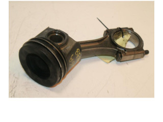 Píst    Ford Kuga II    XRMA 