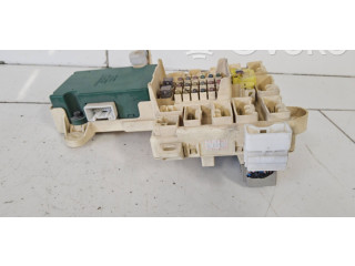 Блок управления 8922153030, 2440000060   Lexus IS 200-300