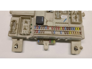 Блок предохранителей 31254903, 519096804 Volvo C30