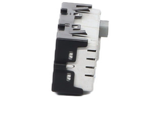 Zámek zadních dveří 280340018R Renault Clio III 2010