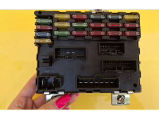 Блок предохранителей 46412170 Fiat Barchetta