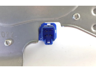 Моторчик заднего дворника     Subaru Forester SH