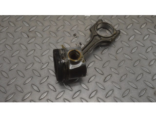 Píst Volvo V40 D 4204 T14