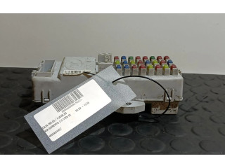 Блок предохранителей 4668A04457   KIA Sorento    