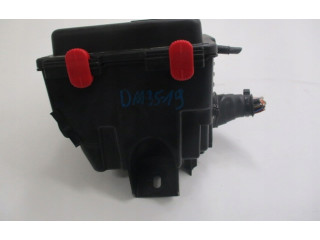 Блок предохранителей 9804848580   Peugeot 2008 II    