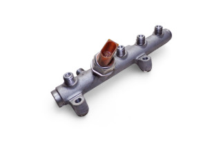 Топливная рампа 059130089AH, 059130758K Audi A6 S6 C6 4F для двигателя CANA