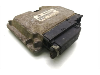 Блок управления двигателя 036906032C Volkswagen New Beetle