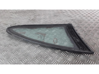 Заднее боковое стекло кузова