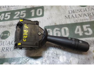 Ручка стеклоочистителей 8201168008   Dacia Dokker