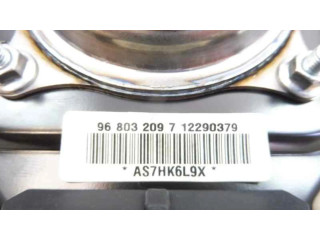 Подушка безопасности водителя 968032097, 12290379 Chevrolet Captiva