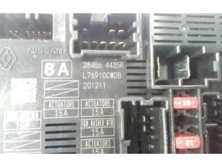 Блок предохранителей 284b64435r Dacia Sandero