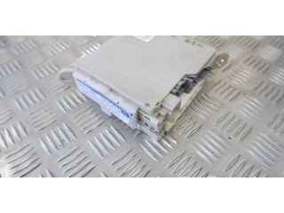 Блок предохранителей 8267050120, 8922850060 Lexus LS 460 - 600H