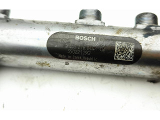 Топливная рампа 0445216044 Maserati Ghibli для двигателя M15746 D