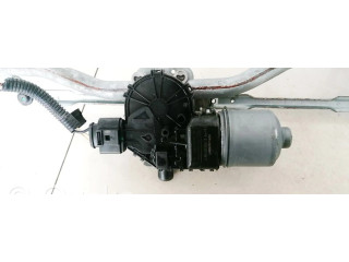 Моторчик дворников 0390243050, 058    Alfa Romeo Giulietta