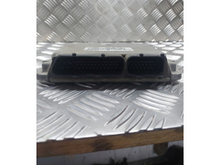 Блок управления двигателя 038906018J Volkswagen Golf IV