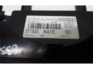 Панель приборов 3T1920841E   Skoda Superb B6 (3T)       