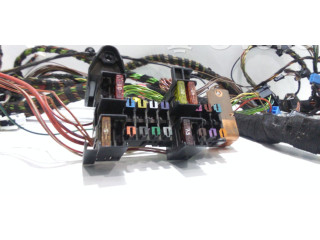 Pojistková skříňka Řídící jednotka BSM A6395400018, 48094 Mercedes-Benz Vito Viano W639 2011