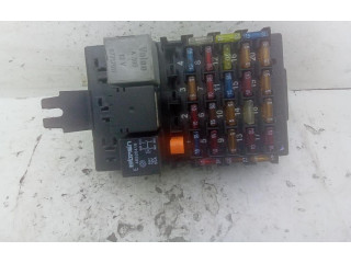 Блок предохранителей 841H000 Alfa Romeo 166