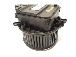 Вентилятор печки    4M1820021C   Audi Q5 SQ5