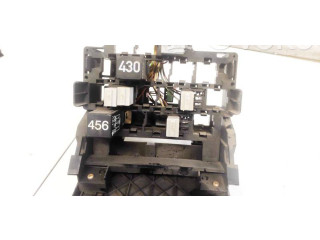 Pojistková skříňka Volkswagen Sharan 2004