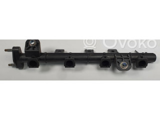 Vstřikovací lišta 35304-02200 KIA Picanto