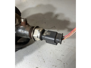 Vstřikovací lišta 9654592680, 000936234213   Opel Zafira B     