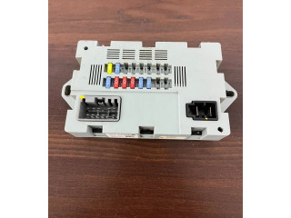 Блок предохранителей CPLA14Q073AA, 2000000399393 Jaguar XJ X351