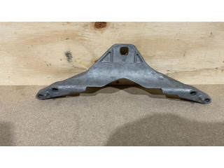 Другая деталь двигателя