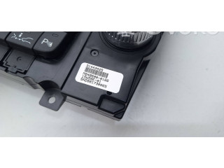 Блок управления климат-контролем 31443425, 15W50E01 Volvo V70