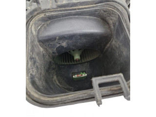 Вентилятор печки    8200410511   Renault Trafic II (X83)