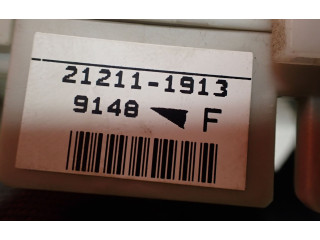 Блок предохранителей 21211-19139148F Mitsubishi Outlander