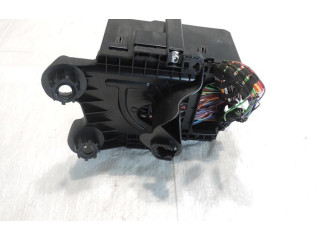 Блок предохранителей AV1T-14A005-DNC Ford B-MAX