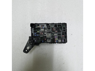 Блок предохранителей 68347016AD   Jeep Grand Cherokee WL    