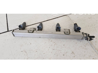 Vstřikovací lišta 35310 KIA Rio