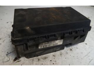 Блок предохранителей 51744837 Fiat Grande Punto