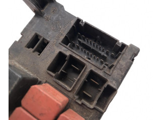 Блок предохранителей 51752207, 501208380000 Fiat Albea