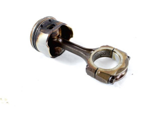 Поршень с шатуном 7701476393 Dacia Sandero